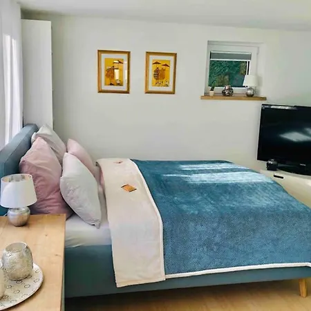 Apartment Wohlfuehloase In Pankow